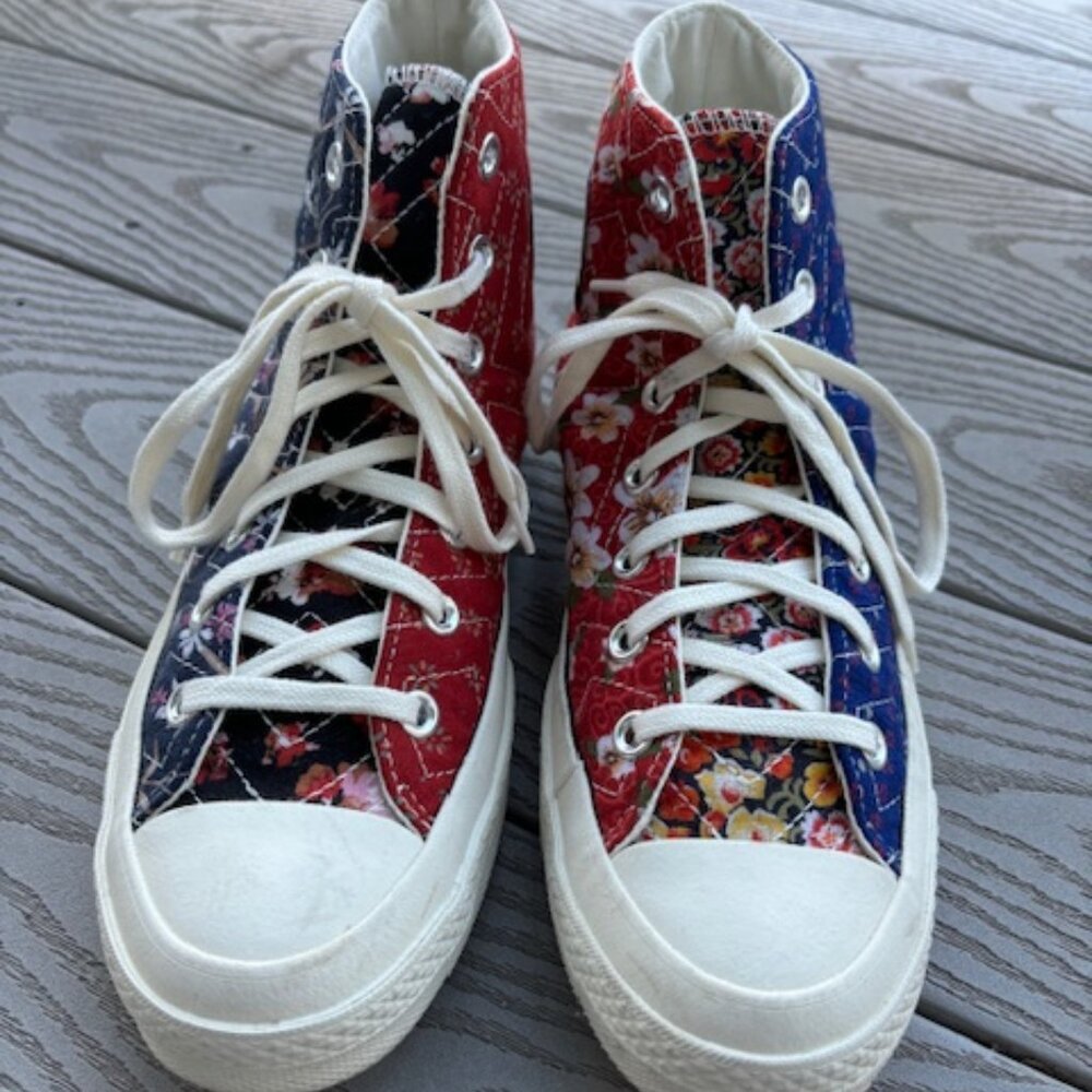 Converse Upcycled Floral Chuck 70 High-Top Shoes Red/Blue Size 8